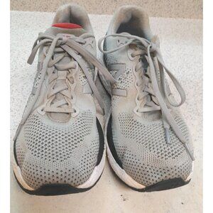 New Balance Fresh Foam 880V10 Mens Running Shoe Light Gray Size 10